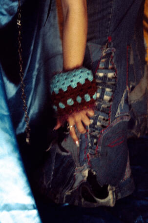 -THE PANTS- and bomb pom handwarmers